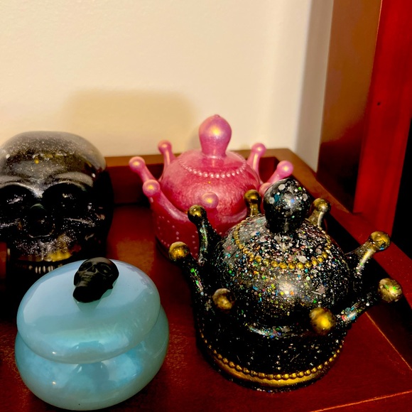 CROWN TRINKET BOXES 👑 - Picture 7 of 12